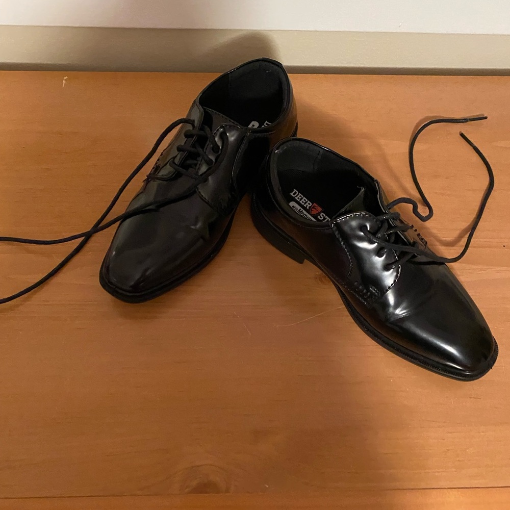 Deer Stags with Memory Foam Tallon Jr. Boys dress shoes